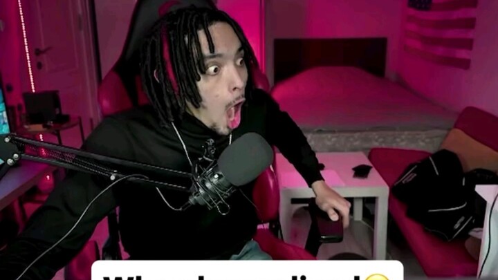 1572 người 😨