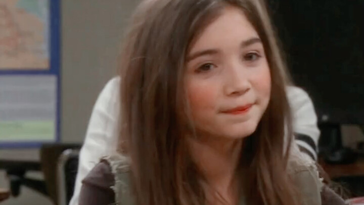 “Gặp crush trên tàu điện ngầm thì phải làm sao? Đương nhiên là nhào vào lòng cậu ấy rồi!”