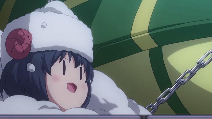 Open the shield girl in a strange way