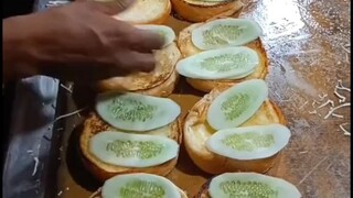 burger yang sangat lejat dan bergiji di india