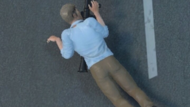 A 5GB game actually detected 800 bugs! I’d advise the developer to get a regular job!