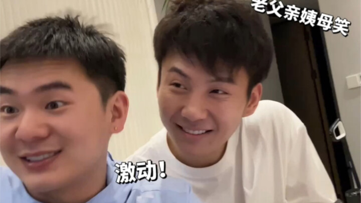 I casually told my friends I was pregnant—and captured their reactions on camera!