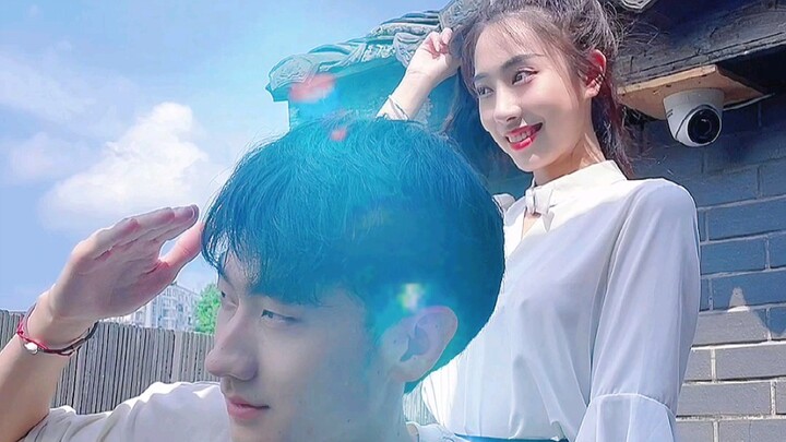 قلت إننا سنشاهد المباراة معًا، لكنك ذهبت لتركض في ماراثون.