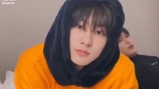 I can't with Sunoo's smile after he realized lmao😭