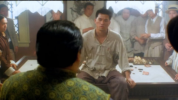 上海皇帝被打成惨烈血人