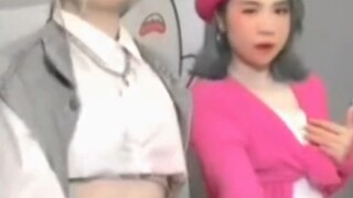 Hé lô bà dà nghèo khổ giữa trời đông cô đơn=))