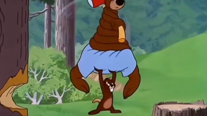 Have you ever seen such a ridiculous way of building a dam?