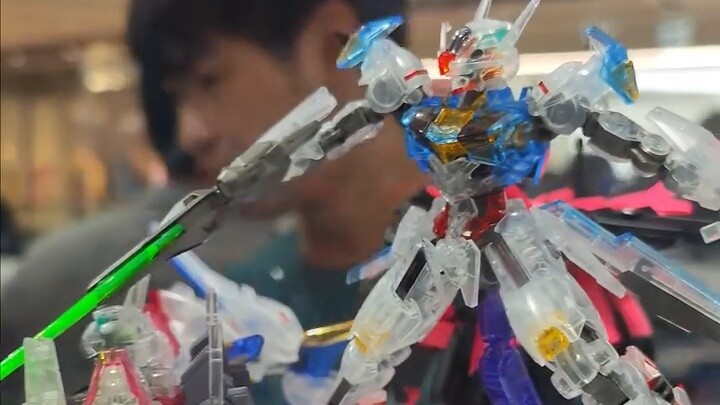 Wuhan also has a Gundam Base pop-up store!