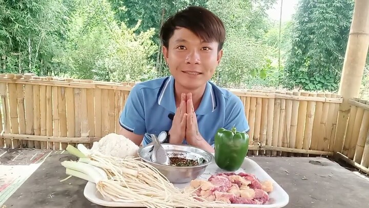 เนื้อเสือลูกทำไมชอบจังครับจัดเลยโตแล้วจ้าแต่ก๋กินยาไปครับ