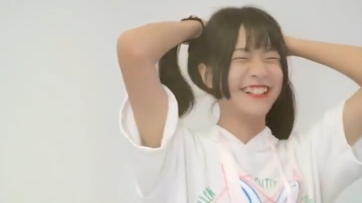 早期初中生落九川跳舞视频