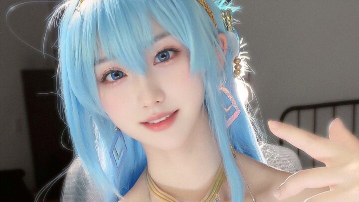 【COS】Helen's dress is so gorgeous!