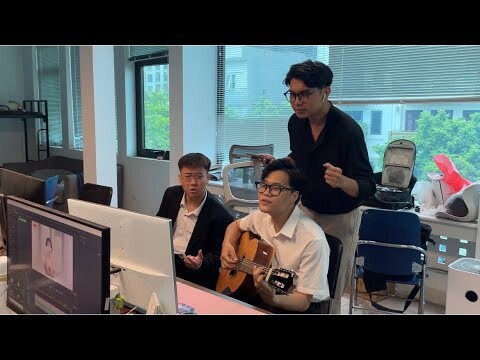 3 anh Sơn Trịnh cùng tình tang tính hát tặng sĩ tử 2K4 thi thật tốt Kì thi tốt nghiệp THPT QG 2022