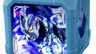 Beberapa mainan tokusatsu yang baru-baru ini diturunkan harganya oleh Bandai menyebabkan punggung te