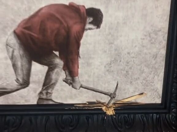 How can you turn a still painting into something “dynamic” and brimming with storytelling?