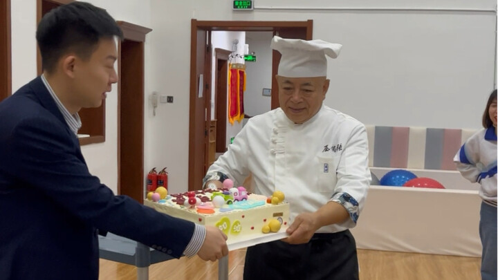 الروضة بلغت الخامسة من العمر