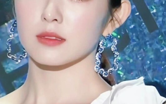 Hai người họ không xứng đáng có solo sao, SM??