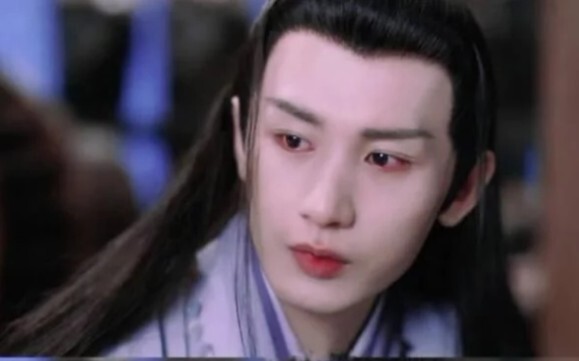 الوجود! يعني! الانتباه! والاهتمام! الفرق بين قطرة العين والمشاعر الحقيقية والصادقة