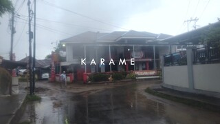 Karame Suasana Jalan Pemukiman Pinggir Sungai