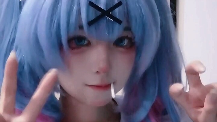 【兔子洞cos】娃娃丢o>_