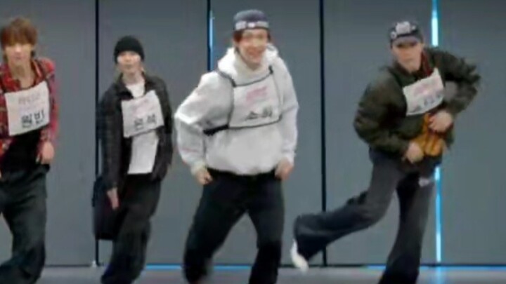Kacau banget! RIIZE tukar part di "Fly Up" dan jadi kacau🤭