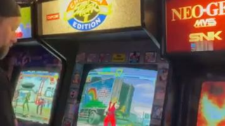 Playing Street Fighter III Third Strike Arcade!