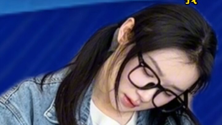 อาหารบนเครื่องบินนี้ต้องลงโพสต์จริงๆ เหรอ