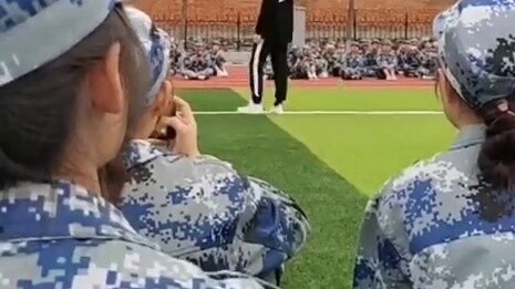 【SEVENTEEN】Military training Xiaoshiqi dance live HIT heavy hit