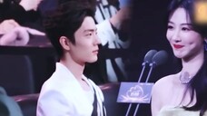 Tiêu Chiến và Dương Tử đã ngầm thỏa thuận để tránh bị nghi ngờ trong đêm weibo, chú ý chi tiết này t