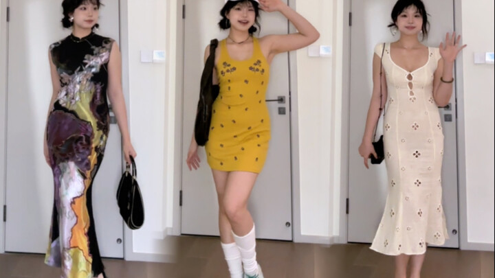 170/137 The weather’s warming up! Time for all those bright, pretty dresses to get some fresh air!