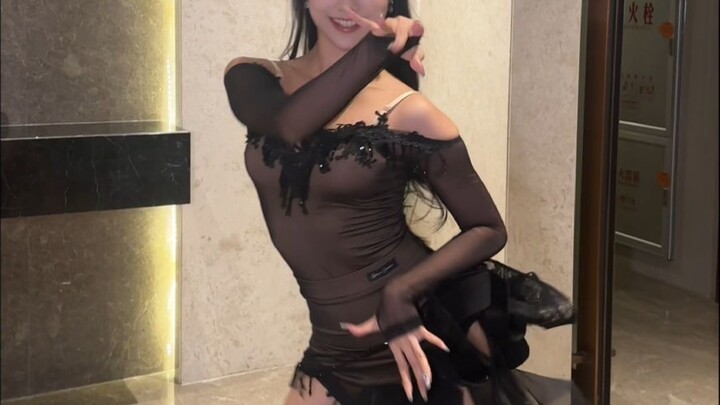 Rose | Tak sempat mengucapkan kegelisahan…