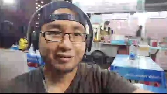 ป๋ารักพากิน  - จิ้มจุ่มยโส (ศาลายา)