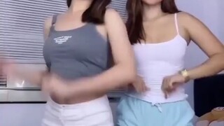 Pili na Kayo 😽💕