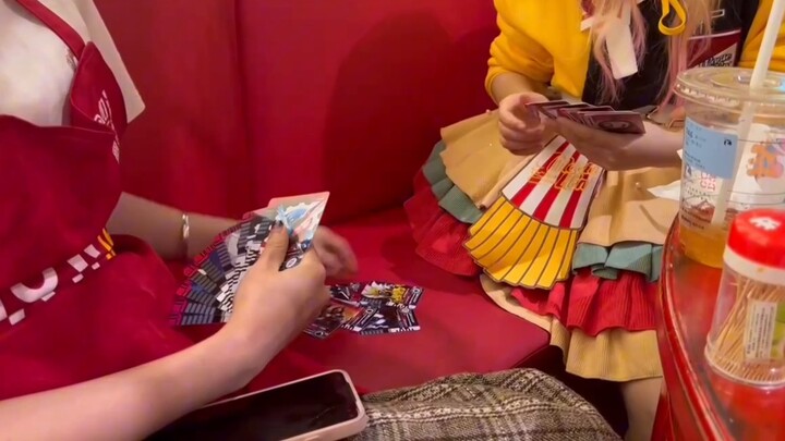 Tokusatsu doujinshi get a new way to play cards (✓)