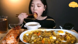 Cơm cà ri trứng, kim chi, rong biển 5 #amthuc