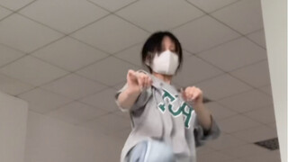 Con đường phố cổ