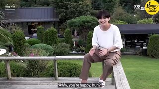 BTS V FUNNY MOMENTS