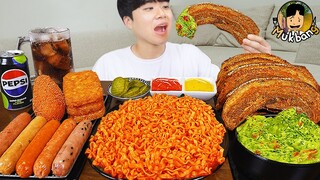 ASMR MUKBANG 직접 만든 대왕 소세지 까르보 불닭볶음면 핫도그 통삼겹 먹방 & 레시피 FIRE NOODLES AND SAUSAGE EATING SOUND!