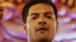 Mirzapur epsoide 8 [Sub Indo]