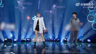 【程潇】早就说过，她可以驾驭任何风格