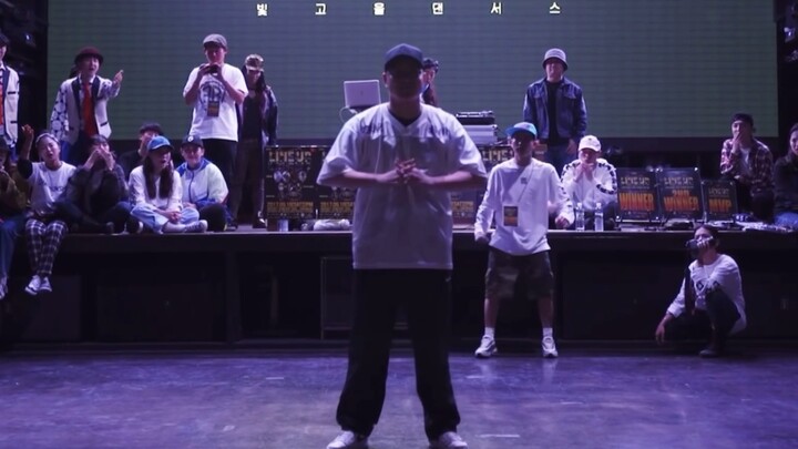 Hozin's incredible 7-minute officiating performance from three years ago! Not many people have proba