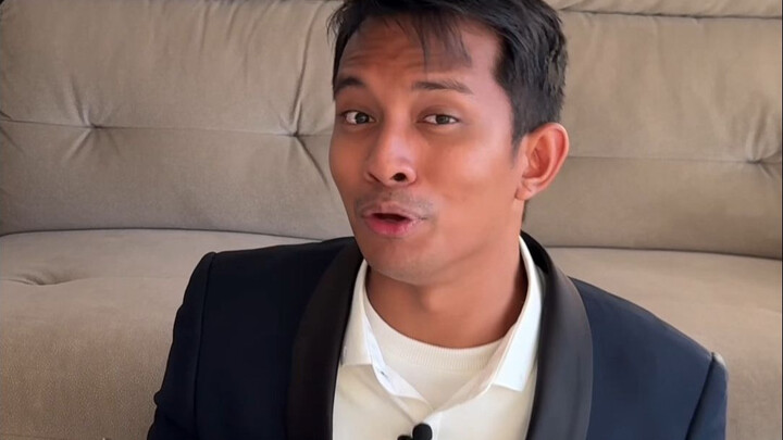 Ăn cơm bằng tay là thô lỗ? Cách ăn cơm ở Malaysia: Thanh lịch đến mức xóa tan mọi định kiến!