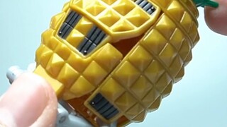 [Strawberry and Pineapple Dual Form]-AC Series Kamen Rider Kaiwu Strawberry and Pineapple Set Unboxi