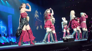 FANCAM 220227 W (TWICE) คอนเสิร์ต 4th World Tour III นิวยอร์ก UBS Arena "FANCY"