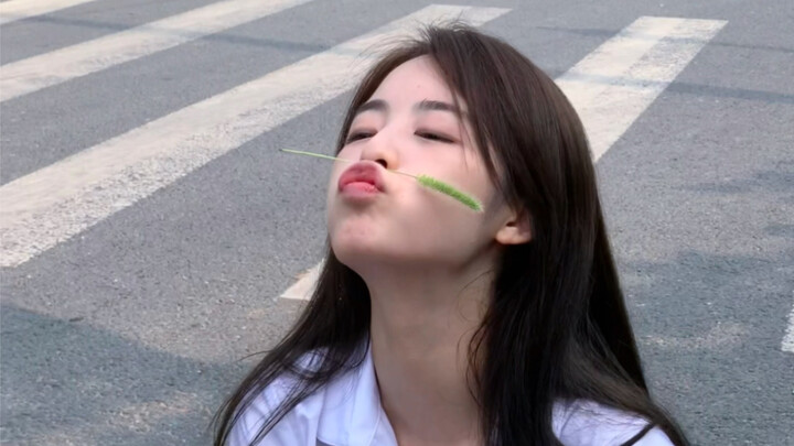 I like going to school, but I don’t like attending classes.
