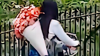 【جيني】 جوّ الفراغ الذي تتمتع به ابنتي منذ ولادتها! ظهر نيني الصغيرة الذي يبتعد رويدًا رويدًا يجعل قل