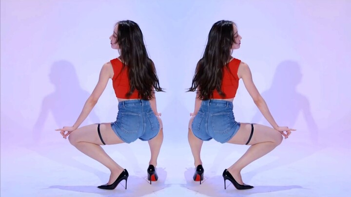 Geng Qingqing's Denim High Heels Red Highlight Reel