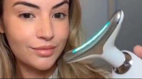 Wrinkle Remover Massager