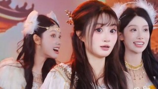 These three SING trainees don't seem to be very familiar with the full version of Send to the Moon.