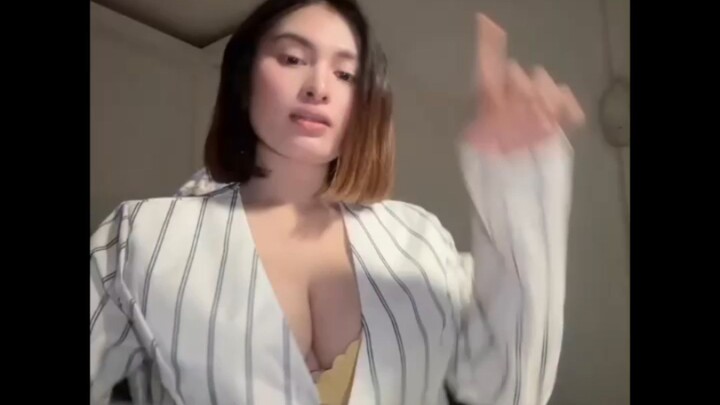 jangan terlalu diliatin😉