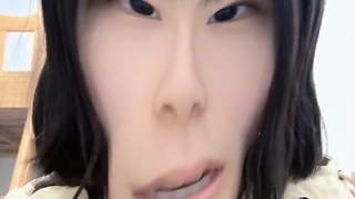 【这是一条动态视频不是投稿】既然大家这么喜欢听我唱歌那我就再唱一首吧[害羞]（没夹住，抱一丝）